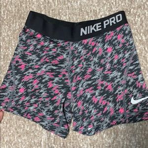 Girls medium Nike pros